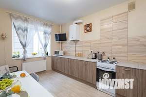 1-к квартира, посуточно, 37м2, 2/9 этаж