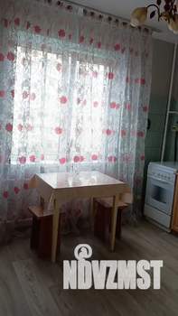 1-к квартира, посуточно, 37м2, 4/9 этаж