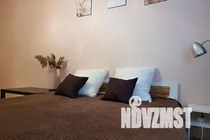 1-к квартира, посуточно, 46м2, 3/9 этаж