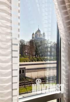 1-к квартира, посуточно, 46м2, 2/8 этаж