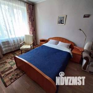 1-к квартира, посуточно, 37м2, 1/1 этаж