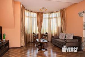 3-к квартира, посуточно, 98м2, 1/1 этаж