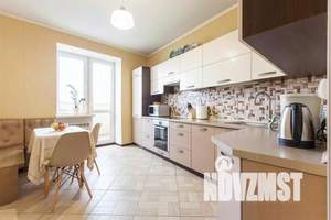 2-к квартира, посуточно, 69м2, 3/17 этаж