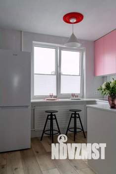 1-к квартира, посуточно, 33м2, 1/1 этаж