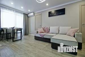 1-к квартира, посуточно, 43м2, 1/1 этаж