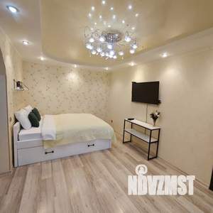 2-к квартира, посуточно, 44м2, 4/5 этаж