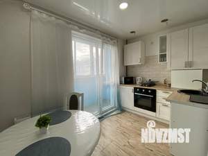 1-к квартира, посуточно, 40м2, 8/9 этаж