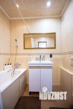 1-к квартира, посуточно, 41м2, 8/10 этаж