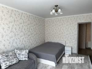 1-к квартира, посуточно, 42м2, 6/9 этаж