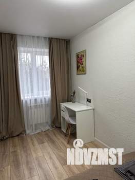 2-к квартира, посуточно, 42м2, 3/5 этаж