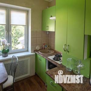 1-к квартира, посуточно, 26м2, 3/3 этаж