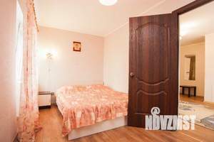 2-к квартира, посуточно, 50м2, 1/1 этаж