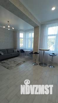 1-к квартира, посуточно, 58м2, 3/5 этаж