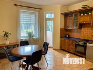 3-к квартира, посуточно, 98м2, 1/4 этаж