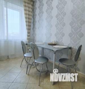 2-к квартира, посуточно, 57м2, 4/9 этаж