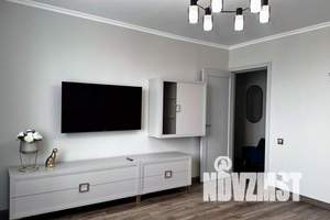 2-к квартира, посуточно, 45м2, 6/11 этаж