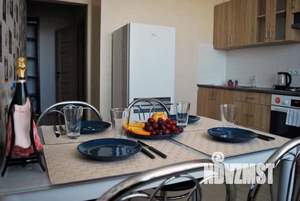 1-к квартира, посуточно, 60м2, 1/1 этаж