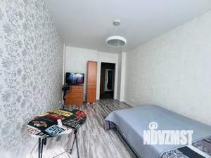 1-к квартира, посуточно, 42м2, 3/9 этаж