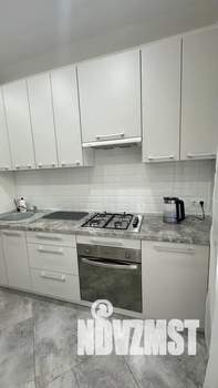 1-к квартира, посуточно, 38м2, 9/9 этаж