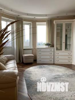 2-к квартира, посуточно, 58м2, 8/10 этаж