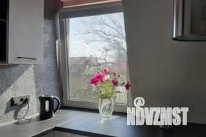 1-к квартира, посуточно, 40м2, 3/3 этаж
