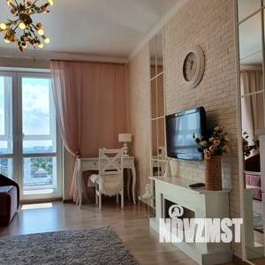 1-к квартира, посуточно, 42м2, 13/14 этаж