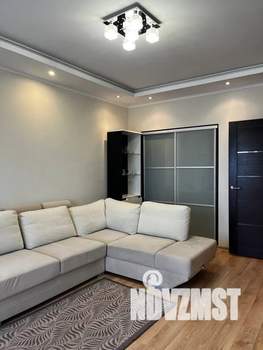1-к квартира, посуточно, 40м2, 6/9 этаж