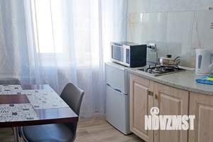 1-к квартира, посуточно, 33м2, 9/9 этаж