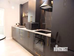 1-к квартира, посуточно, 37м2, 1/8 этаж