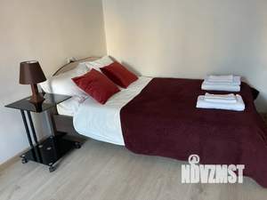 1-к квартира, посуточно, 37м2, 2/4 этаж