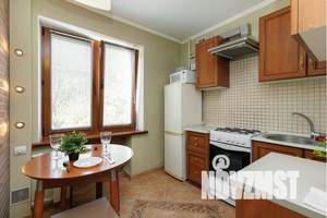1-к квартира, посуточно, 39м2, 2/6 этаж