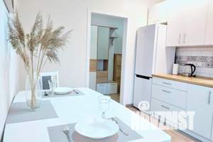 1-к квартира, посуточно, 45м2, 2/9 этаж