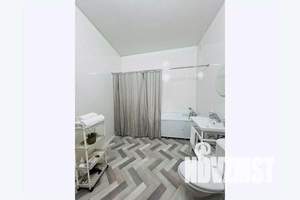 1-к квартира, посуточно, 75м2, 4/5 этаж