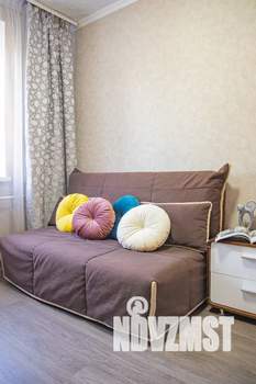 Студия квартира, посуточно, 14м2, 2/5 этаж