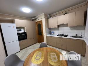 2-к квартира, посуточно, 39м2, 3/3 этаж