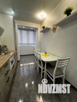 1-к квартира, посуточно, 30м2, 1/9 этаж