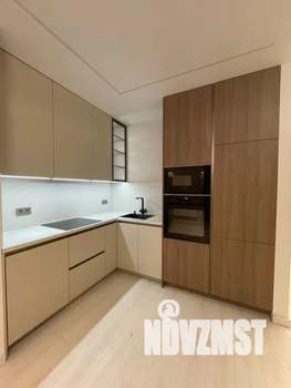 Студия квартира, посуточно, 36м2, 2/9 этаж