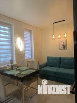 1-к квартира, посуточно, 42м2, 7/8 этаж