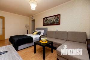 2-к квартира, посуточно, 49м2, 1/1 этаж