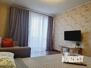 1-к квартира, посуточно, 40м2, 4/8 этаж