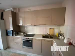 1-к квартира, посуточно, 42м2, 3/9 этаж