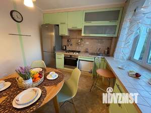 2-к квартира, посуточно, 60м2, 2/3 этаж