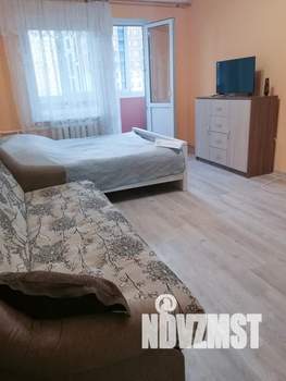 1-к квартира, посуточно, 40м2, 5/10 этаж