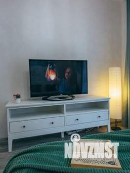 1-к квартира, посуточно, 41м2, 6/9 этаж
