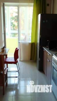 1-к квартира, посуточно, 43м2, 3/13 этаж