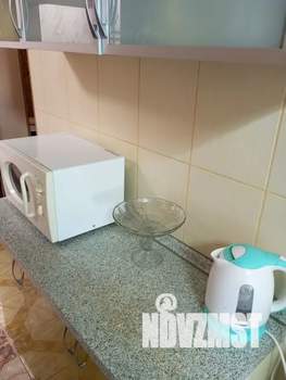 2-к квартира, посуточно, 43м2, 7/10 этаж