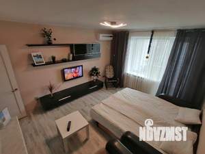 1-к квартира, посуточно, 38м2, 1/1 этаж