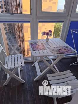 Студия квартира, посуточно, 40м2, 10/16 этаж