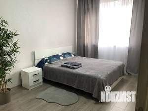 1-к квартира, посуточно, 40м2, 7/10 этаж