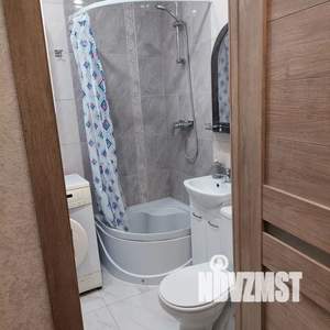 2-к квартира, посуточно, 42м2, 3/4 этаж